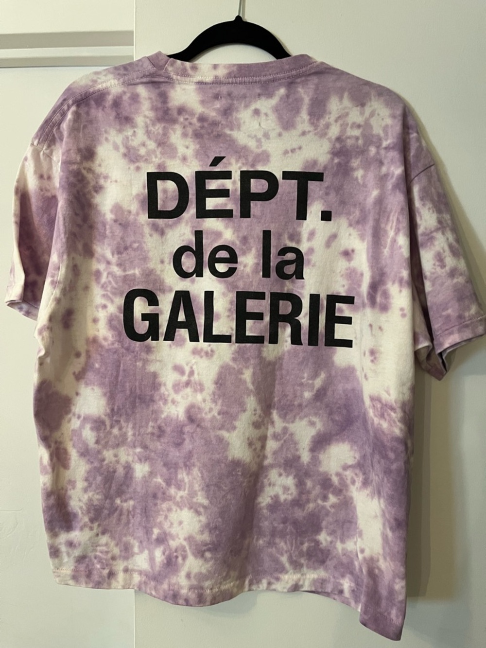 Gallery Men's Tie-Dye Purple and White Short Sleeve Tee